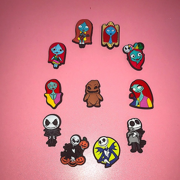 The nightmare before Christmas Croc charms! There are 11 pieces! - Picture 1 of 3